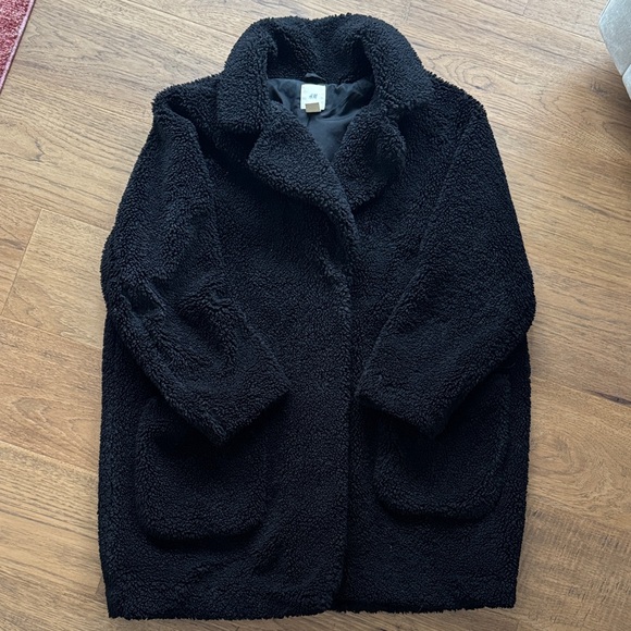 H&M Jackets & Blazers - BEAUTIFUL H&M TEDDY BEAR COAT SZ L